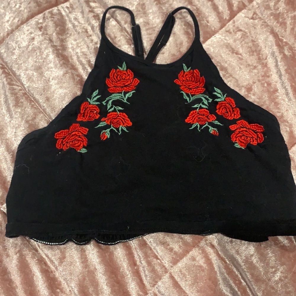 Black rose detailing cropped halter top